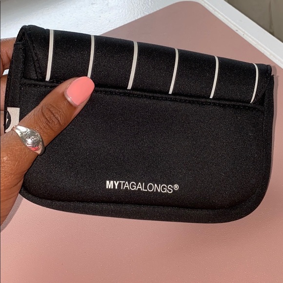 MYTagalongs Charger Pouch - Picture 3 of 5